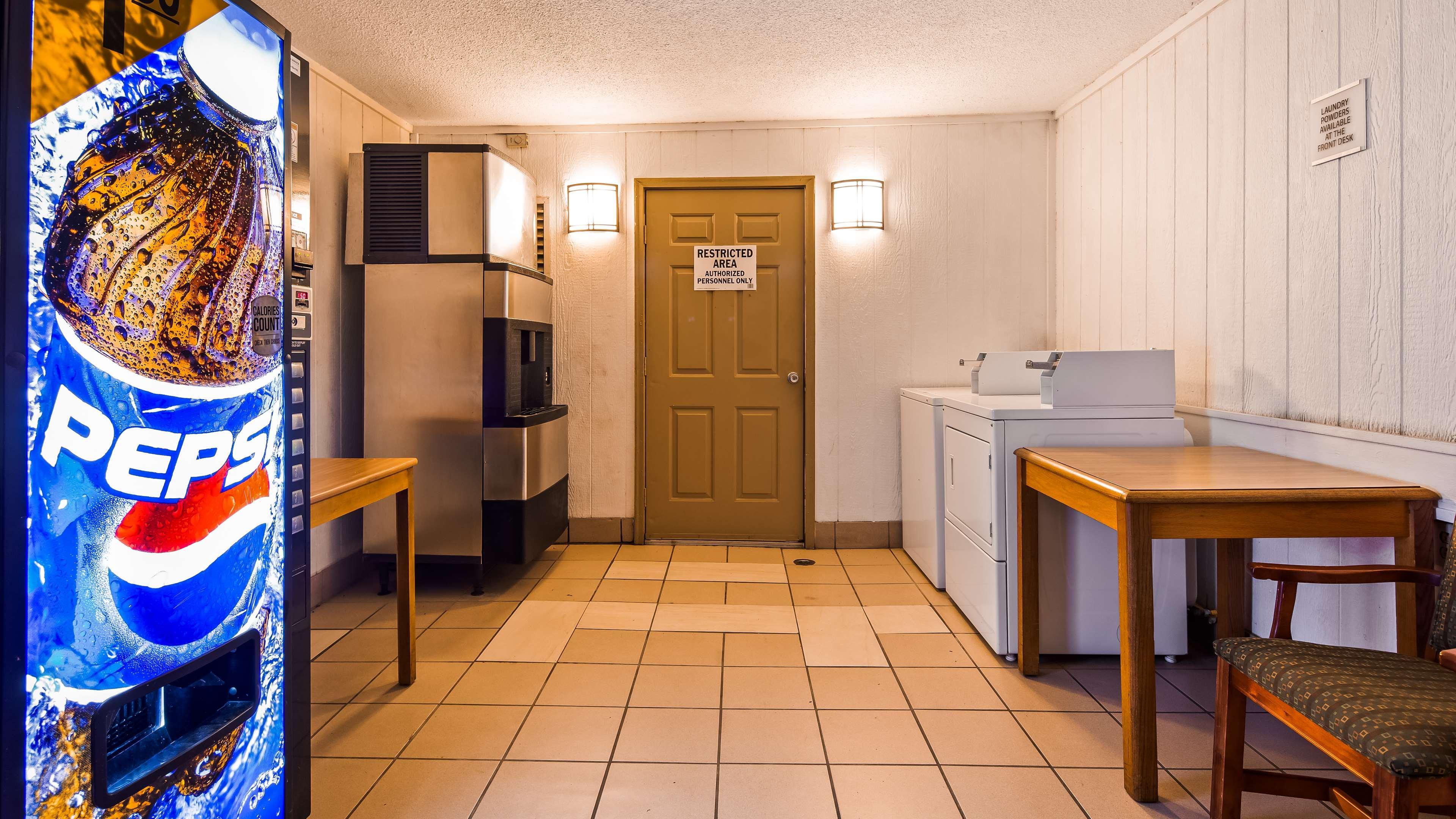 Best Western Inn Winchester Экстерьер фото